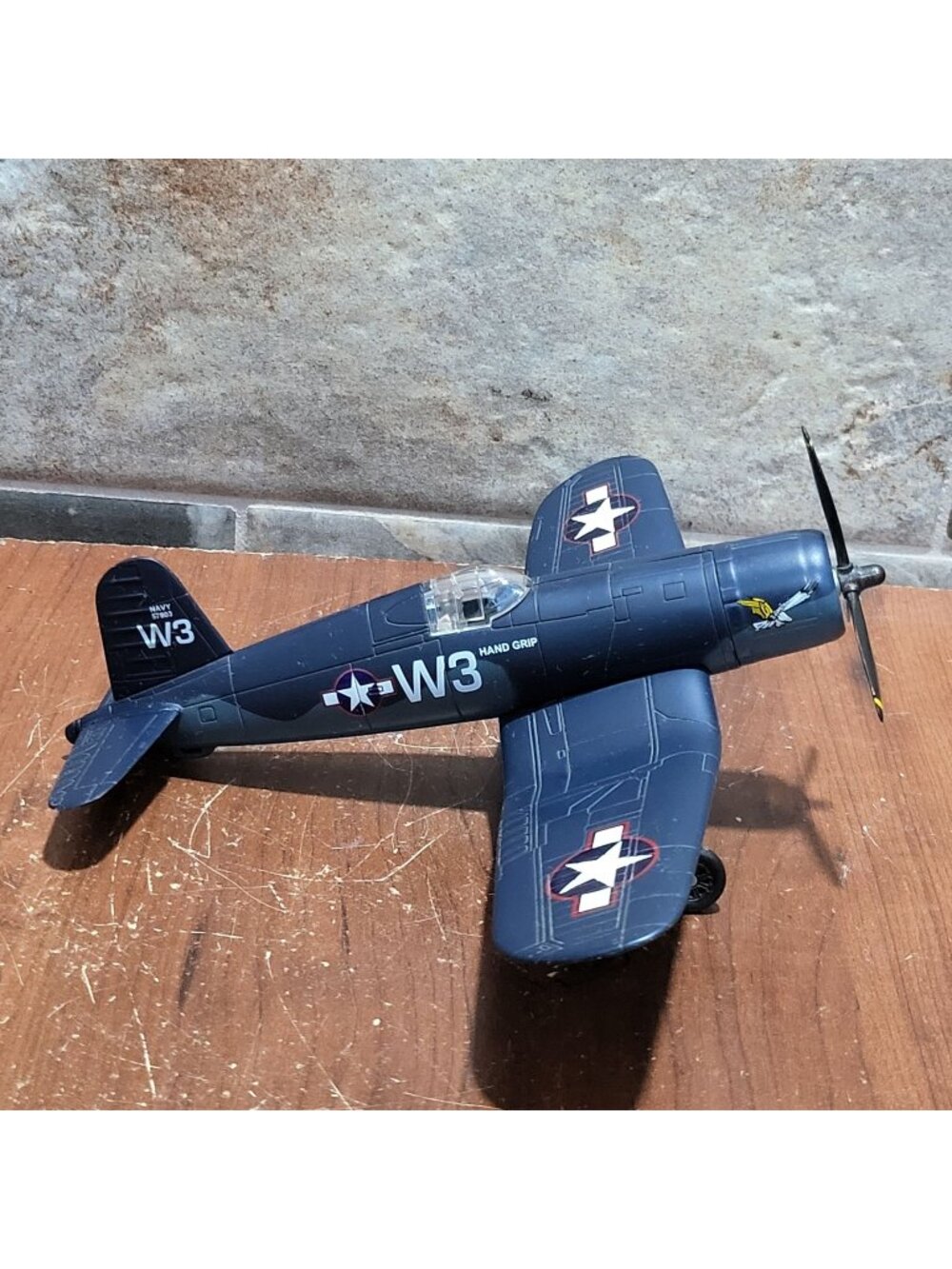 Assembled Airplane Model Kit  Smithsonian InAir E Z 1 48 Scale Model Kit Vought